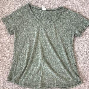 criss cross tee shirt comfy
